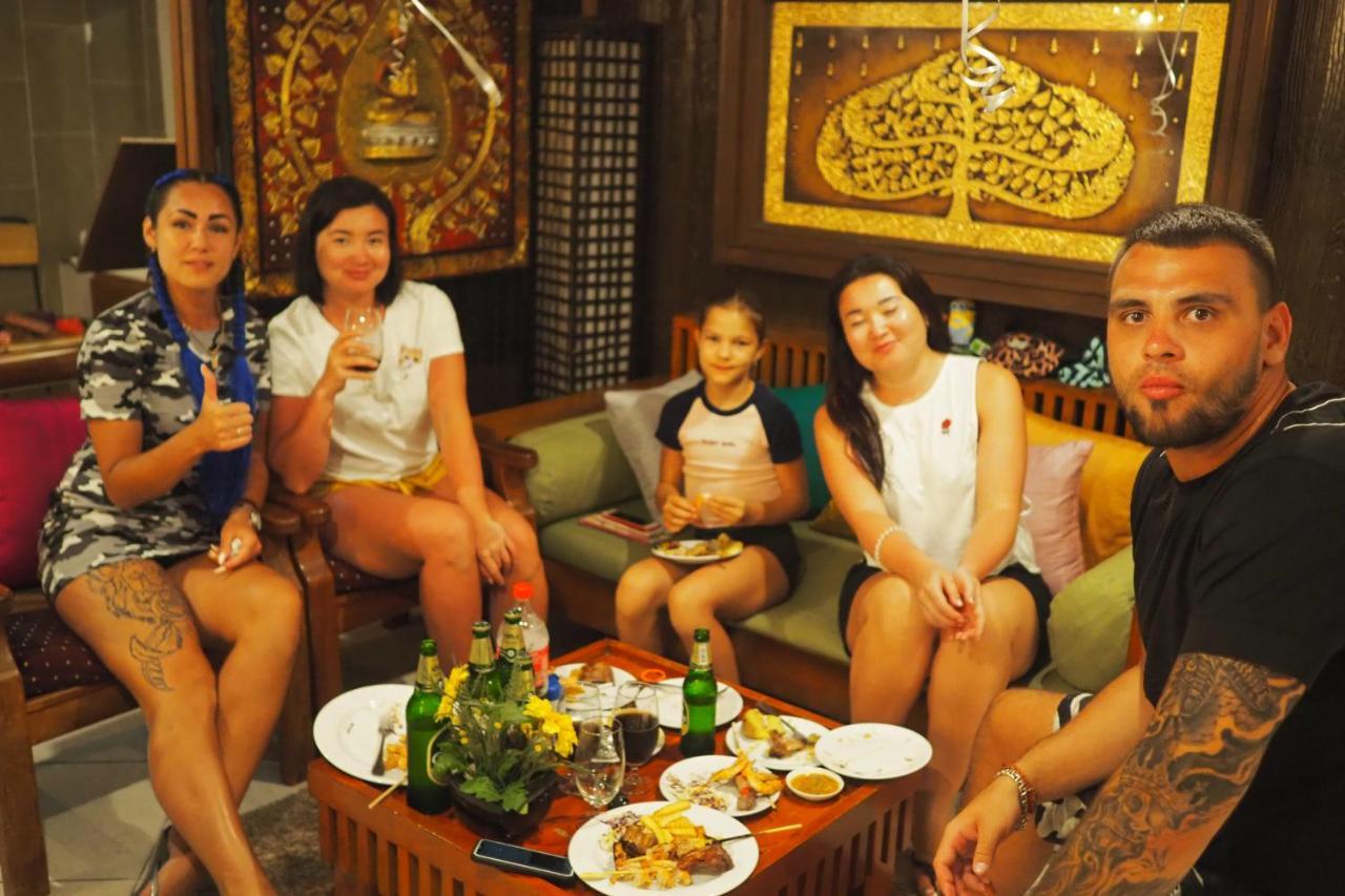 Sky Silk Decoration House Hotel Patong Exterior foto