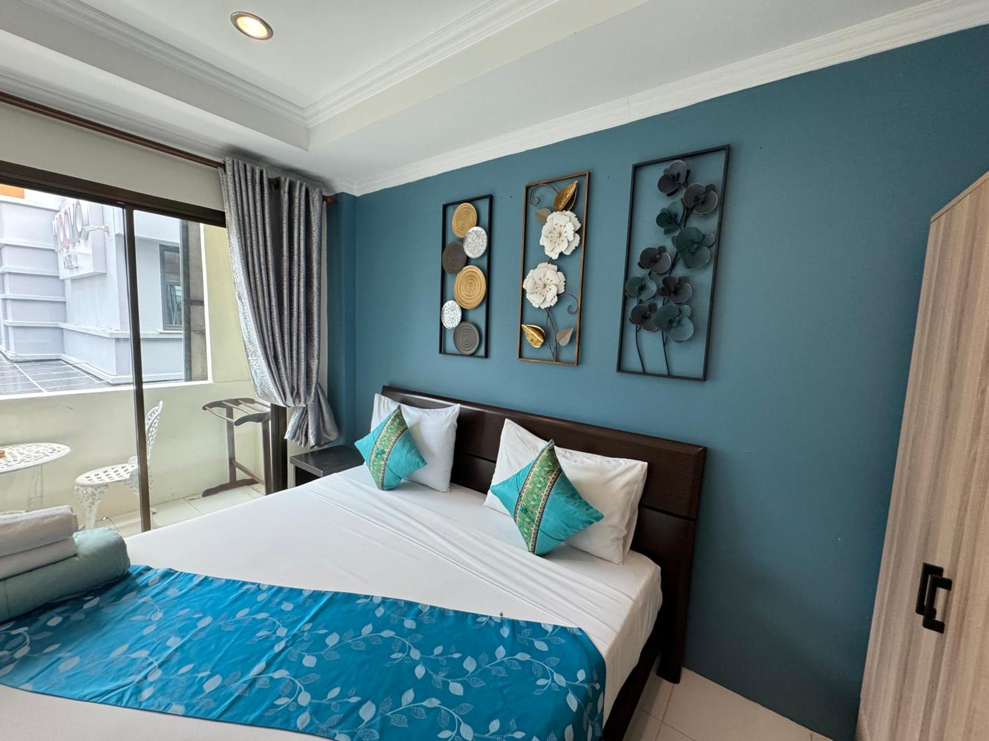 Sky Silk Decoration House Hotel Patong Exterior foto