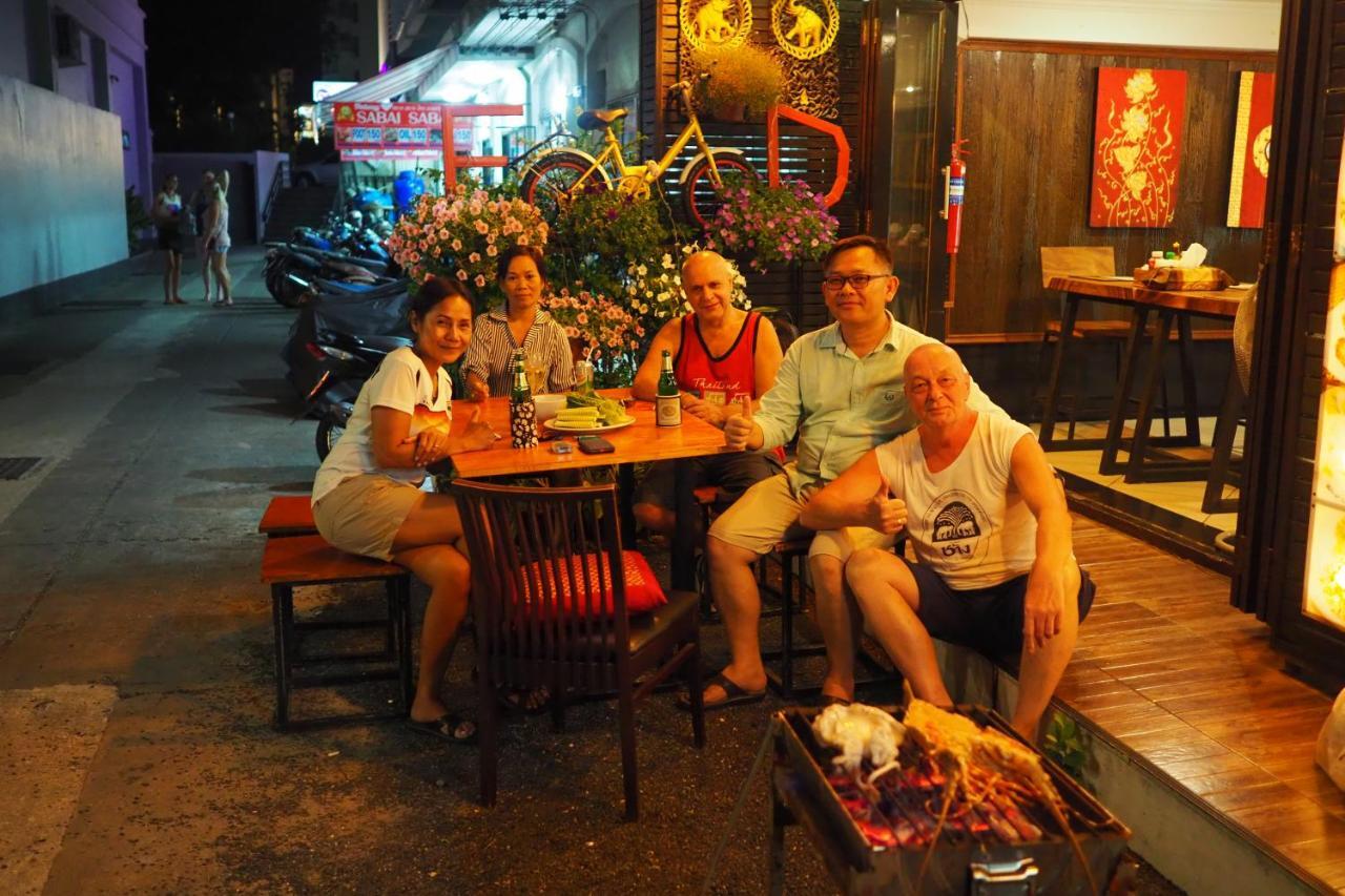 Sky Silk Decoration House Hotel Patong Exterior foto