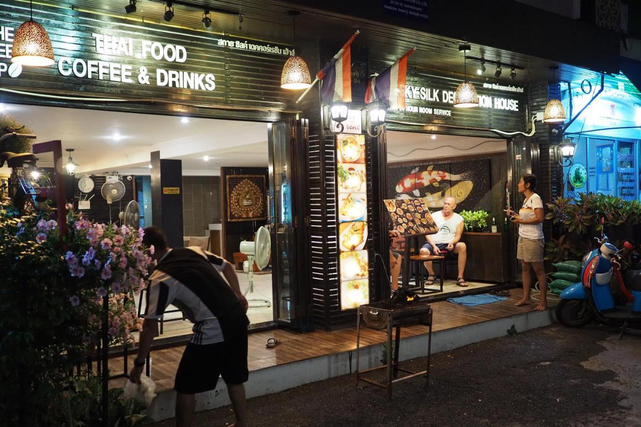 Sky Silk Decoration House Hotel Patong Exterior foto